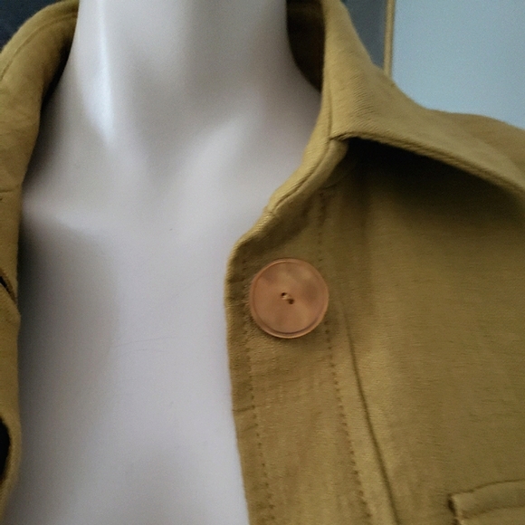 Massimo Dutti | Safari-styled Jacket with Belt - Picture 7 of 16
